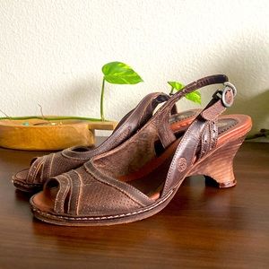European leather pump, brown leather heals